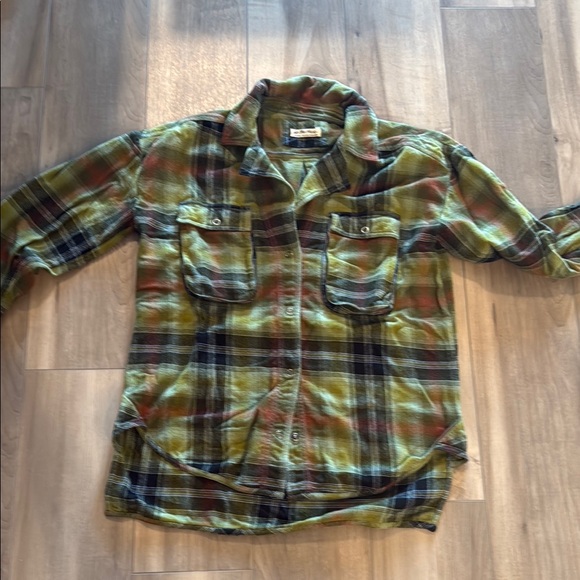 Free People We The Free Izzie Cargo Shirt - Flannel Flannel Shirt in Green - Picture 3 of 5